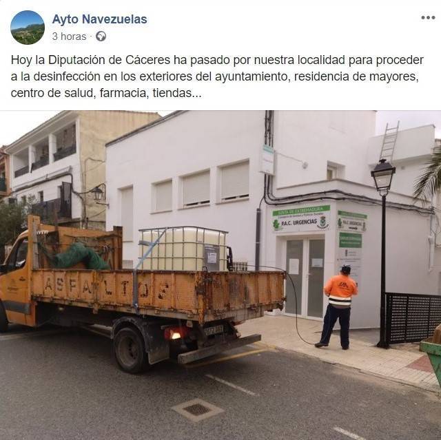 Diputación de Cáceres desinfecta Navezuelas (Cáceres) por el coronavirus 2020