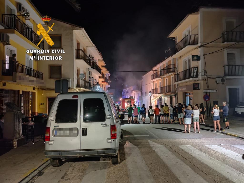 Se incendia una vivienda julio 2020 - Guadalupe (Cáceres) 3