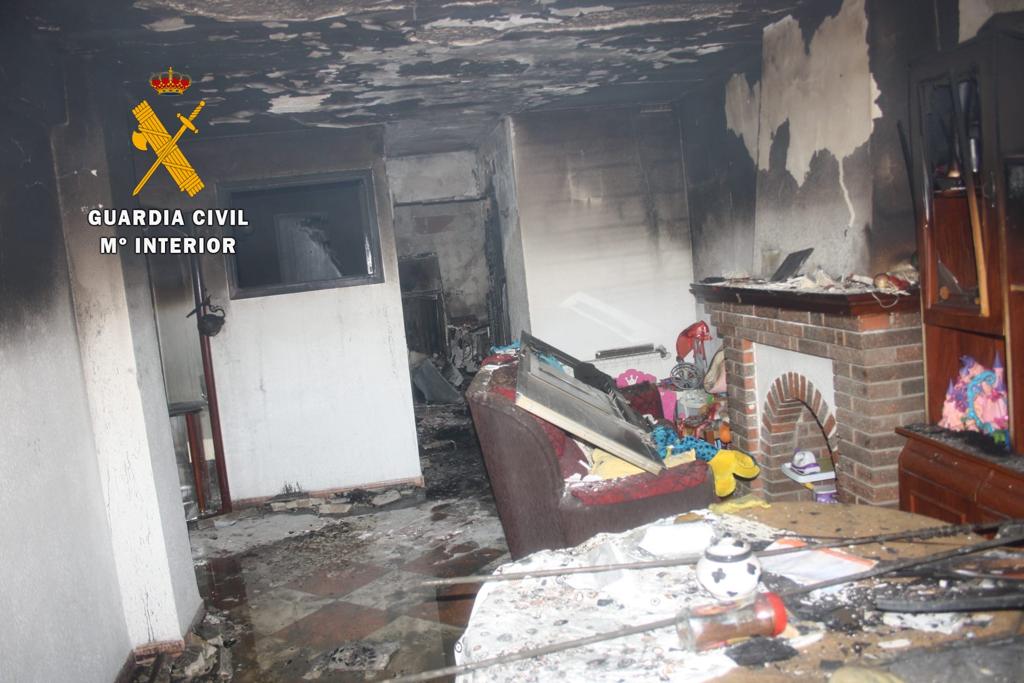 Se incendia una vivienda julio 2020 - Guadalupe (Cáceres) 4