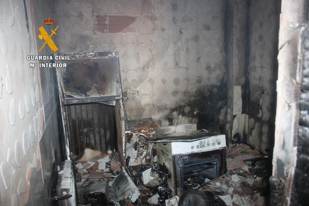 Se incendia una vivienda julio 2020 - Guadalupe (Cáceres) 6